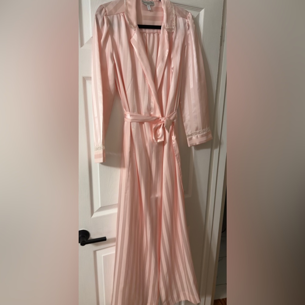 Christian Dion Elegant Pink  Robe